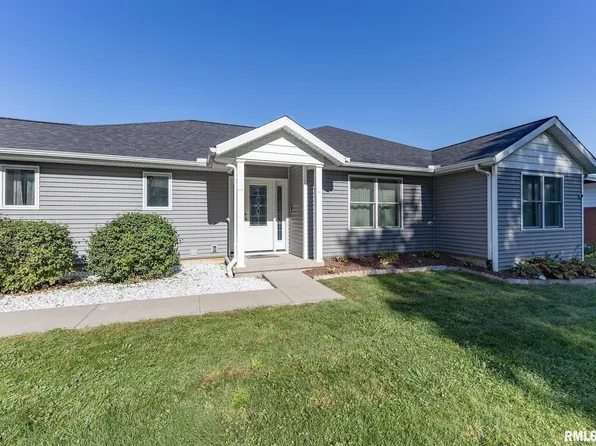 321 Pin Oak Dr, Geneseo, IL 61254