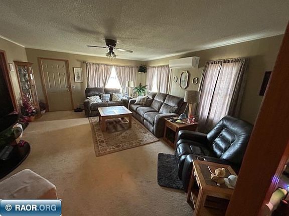 3rd image of 3302 6th Ave W