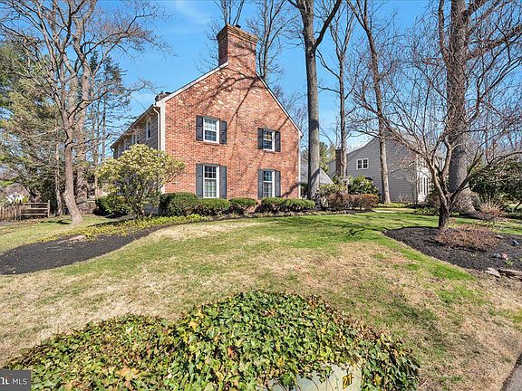 3rd image of 126 Ashford Rd