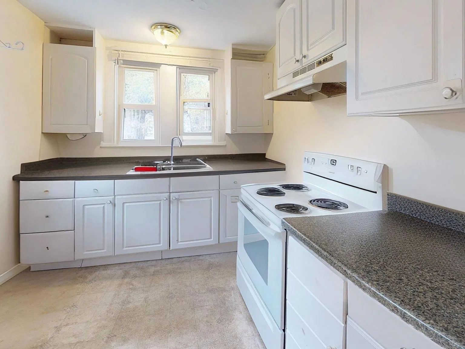 56 N Winchester St #6 — Photo 4