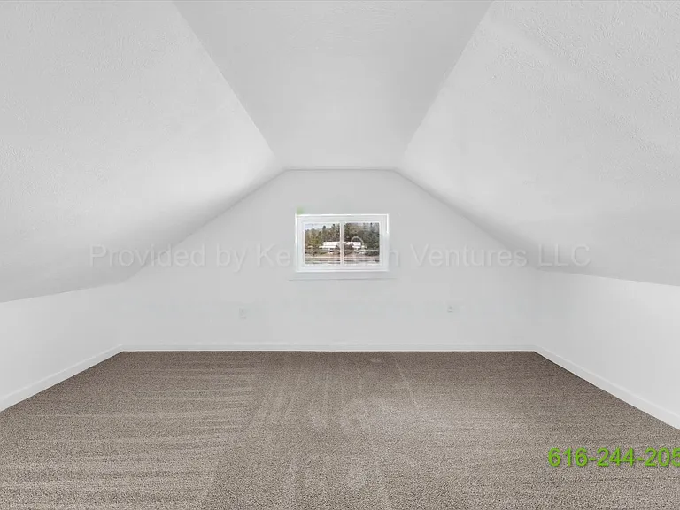 9335 SW Greenville Rd — Photo 25