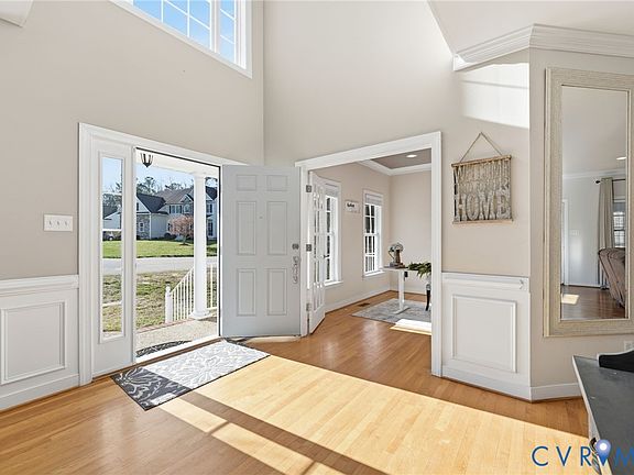 4th image of 10918 Church Point Rd