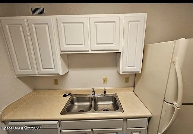 3545 Sable Palm Lane-F - 1 — Photo 3