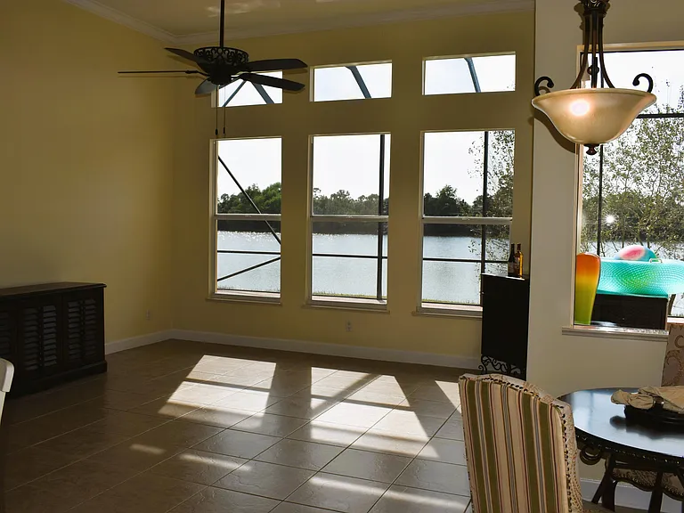 895 SW Grand Reserves Blvd — Photo 11