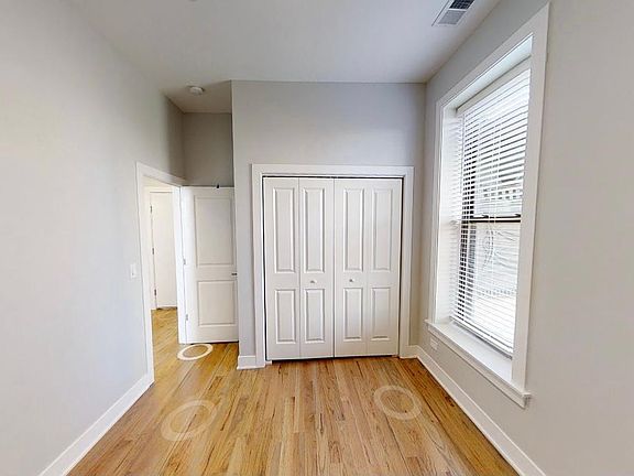 5th image of 2122 N Sedgwick St #1