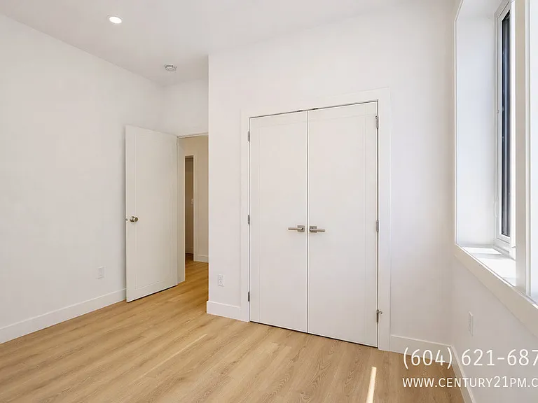 34165 Hartman Ave #UPPER — Photo 9