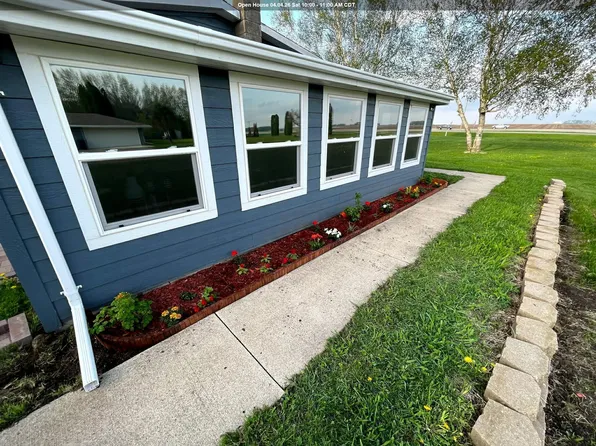 412 Highway Ave SW, Fostoria, IA 51301