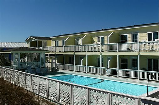 1st image of 316 Carolina Beach Ave N