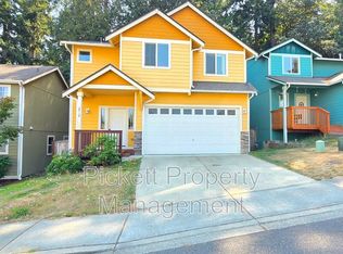 6710 Takota Pl NE, Bremerton, WA 98311