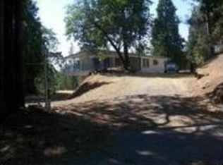 39858 Deer Ridge Dr, Oakhurst, CA 93644