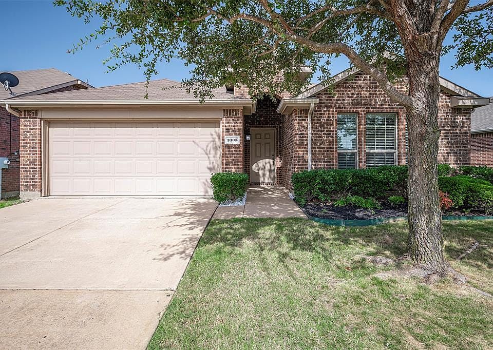 1st image of 1005 Meadow Green Ct