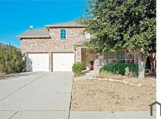 1427 Canary Dr, Little Elm, TX 75068