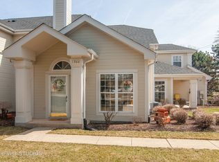 1366 Georgetown Dr, Batavia, IL 60510