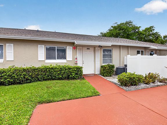 3rd image of 18856 Argosy Drive #C