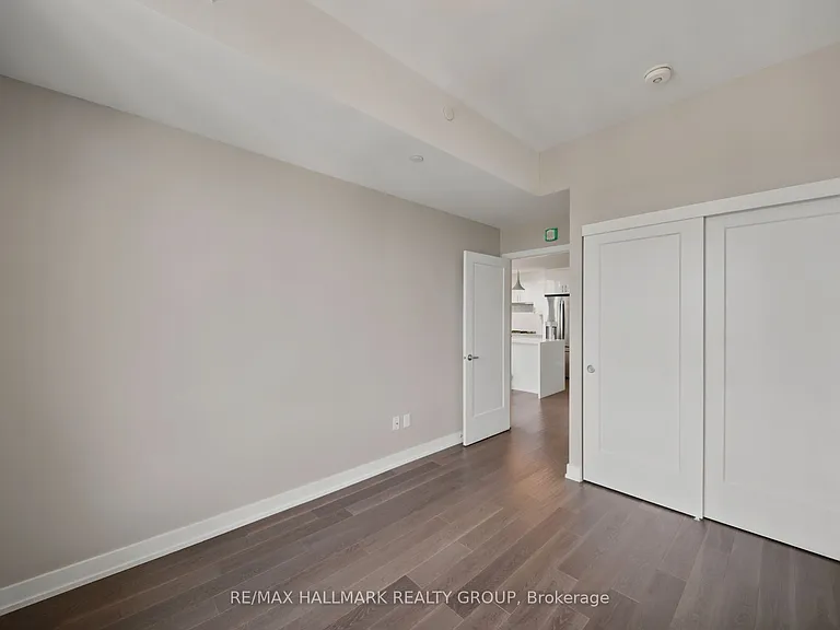 530 De Mazenod Ave #610 — Photo 15
