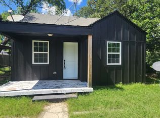 1103 Waco St, Gatesville, TX 76528