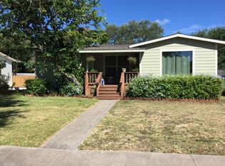 318 Whitehall Dr, Corpus Christi, TX 78412
