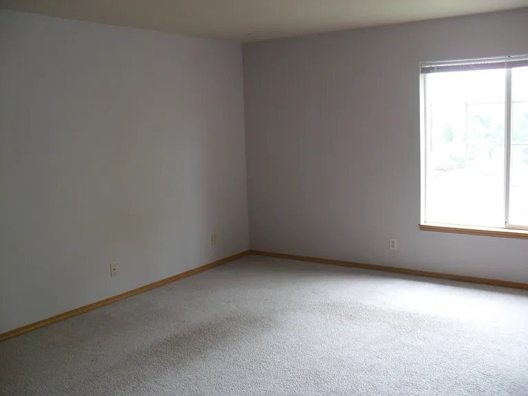 421 NW 17th St #2 — Photo 10