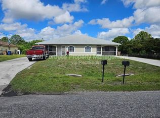 104 Gordon Ave S, Lehigh Acres, FL 33973