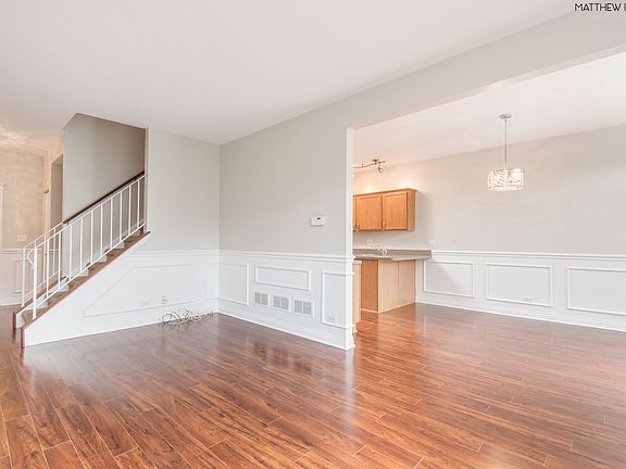 3rd image of 7213 Bradford Ct