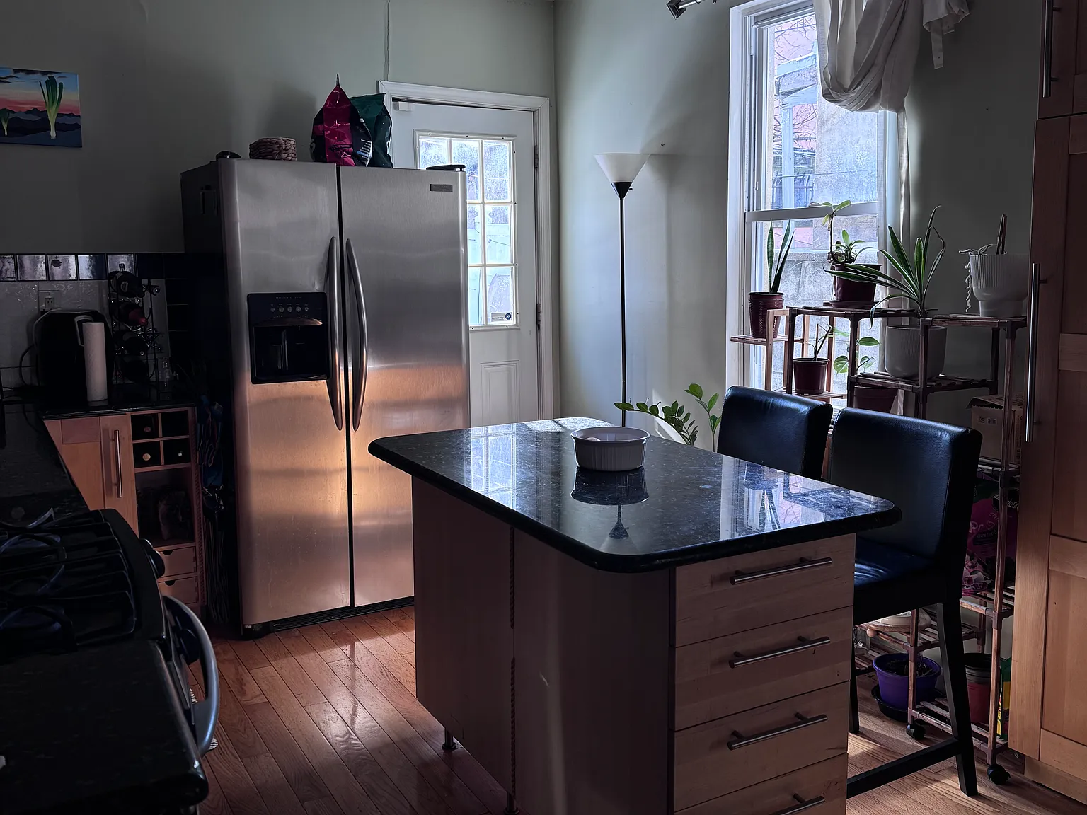 3 bed, 1336 sqft, $1,100 — Photo 2