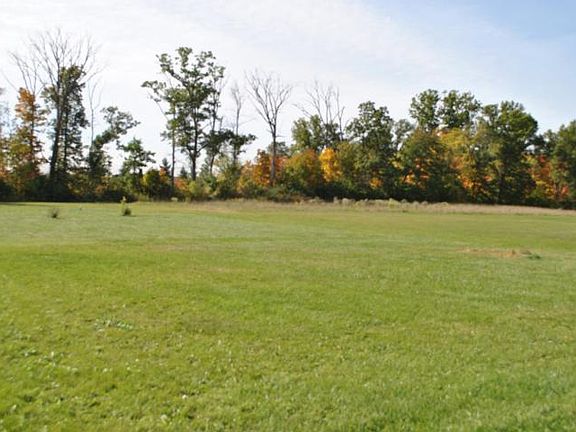 2nd image of 3295 Deer Path Dr