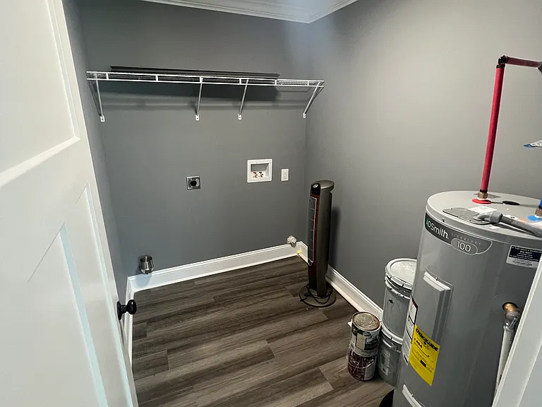 418 Clarendon Ave — Photo 17