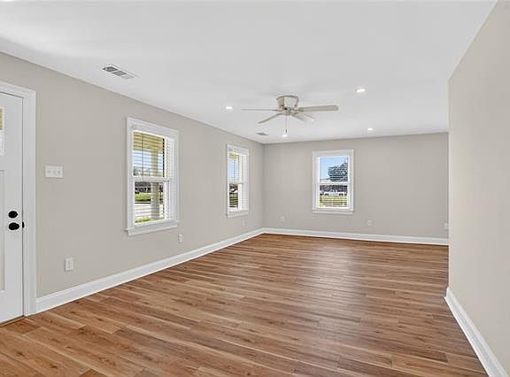 5th image of 1300 Ocean Dr