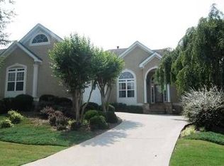 145 Golf Terrace Dr, Stockbridge, GA