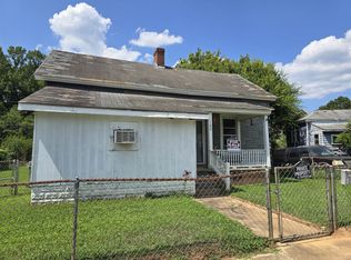 100 Beauregard St, Clinton, SC 29325
