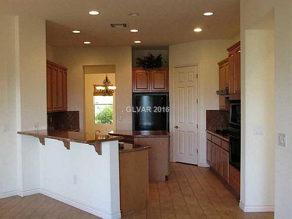 5th image of 4916 Pieta Ct #A