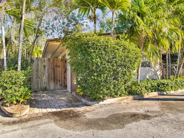 295 SW 9th St APT 2, Fort Lauderdale, FL 33315
