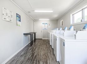 Stonegate Apartments