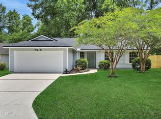 7216 Mimosa Grove Pl, Jacksonville, FL 32210