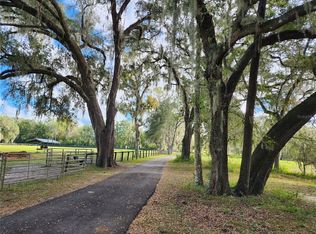 7670 NW 137th Ave, Morriston, FL 32668