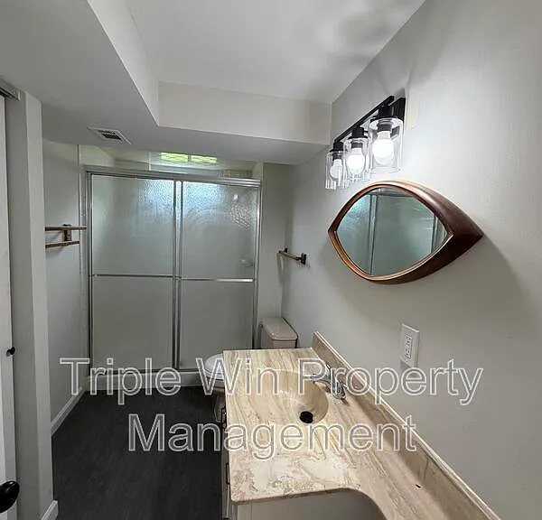 1315 Bobolink Dr — Photo 34