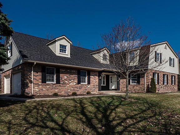 3rd image of 3410 Oak Park Dr