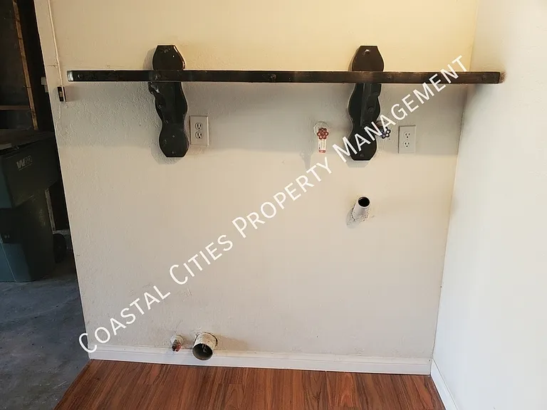 12675 Verdugo Ave — Photo 32