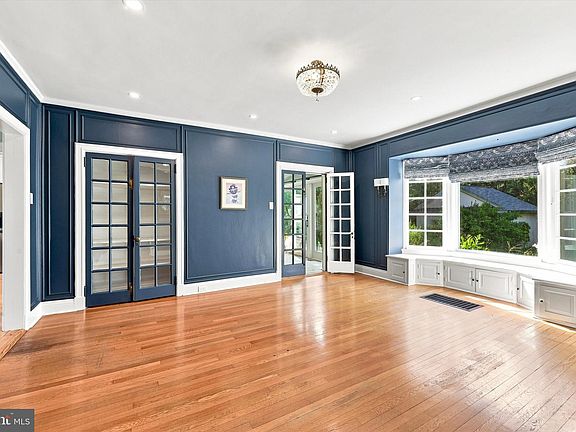 4th image of 490 Bancroft Rd