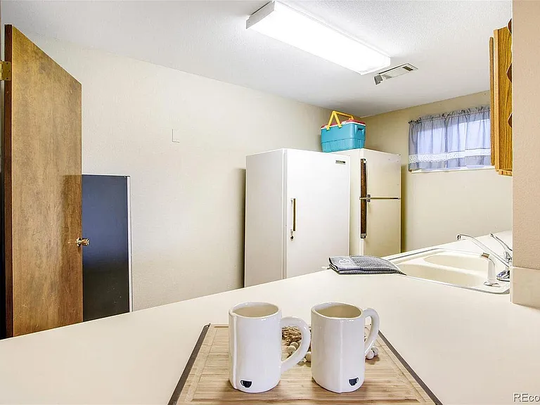 5828 Plateau Ct — Photo 14