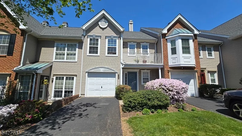 Building Photo - 1105 Timberbrooke Dr