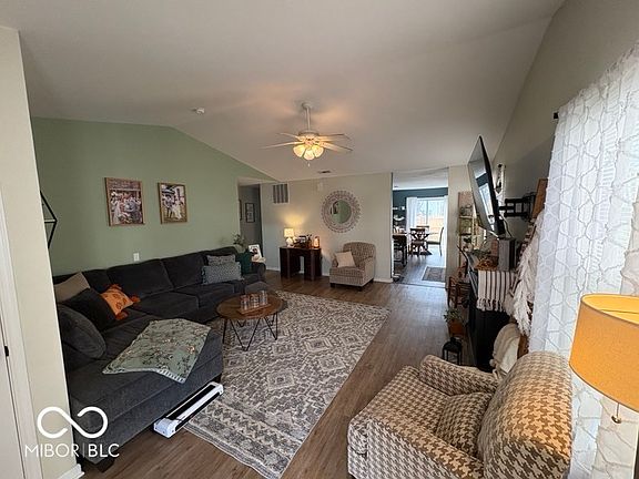5th image of 1197 N Aberdeen Dr