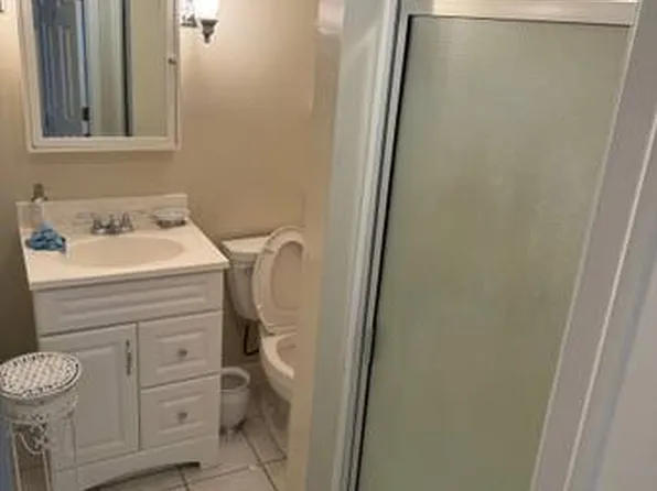 235 Franklin Ave, Hasbrouck Heights, NJ 07604