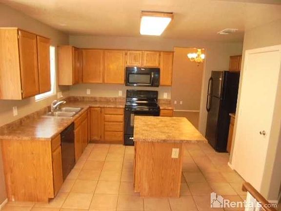5th image of 8739 W Sierra Vista Dr