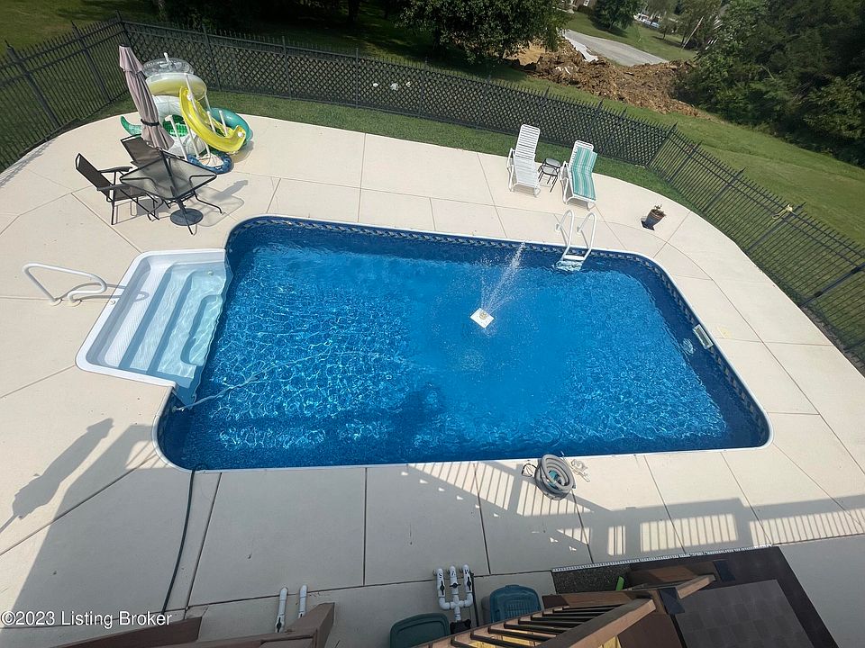 1st image of 344 Early Wyne Dr