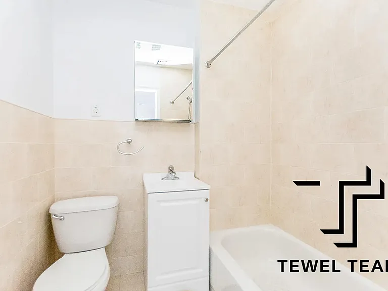 2276 Adam C Powell Blvd #4A — Photo 8