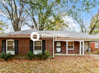 1619 Ivy Rd, Memphis, TN 38117