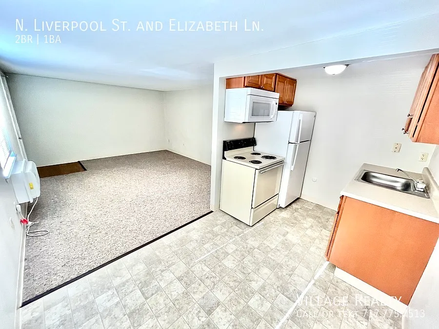 Remodeled 2-Bed Convenient to I-83! Perfect for Harrisburg commuters! — Photo 4