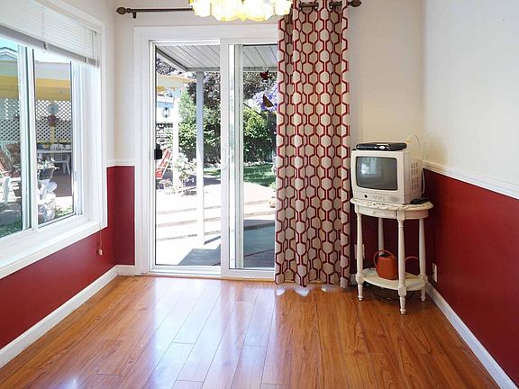 5th image of 10367 San Fernando Ave