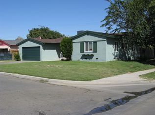 761 S Magnolia St, Rialto, CA 92376